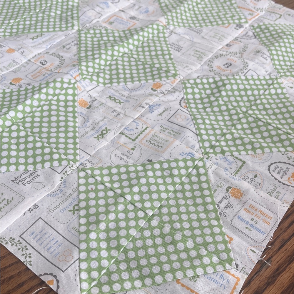 Green Polka Dot Quilt little doll or wall Top - Picture 2 of 4